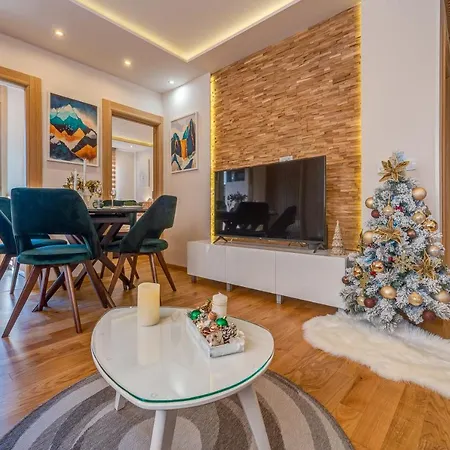 Kalina Onore Apartament *