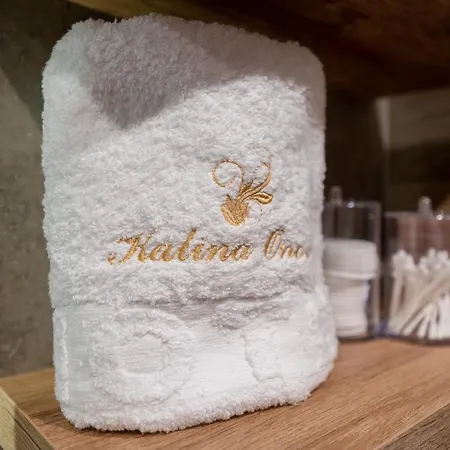 Kalina Onore Apartament *